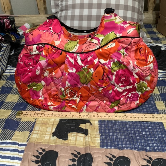 Vera Bradley Roses Bag With Rigid Handles - Picture 2 of 6